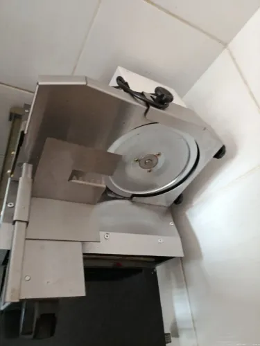 Maquina fatiadora 