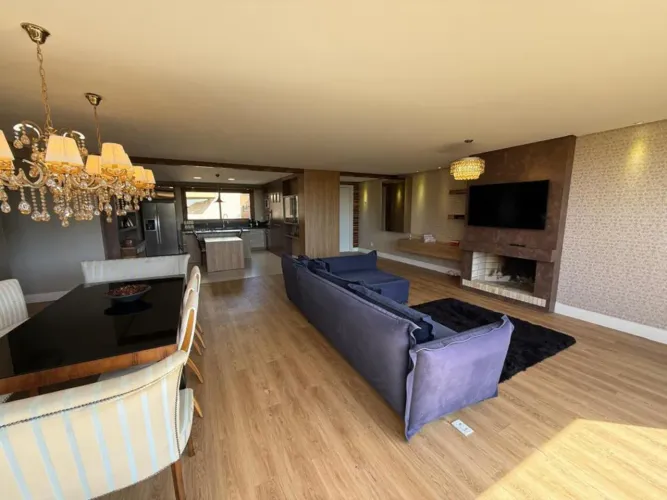 Apartamento 03 Dorm. - Bairro Centro