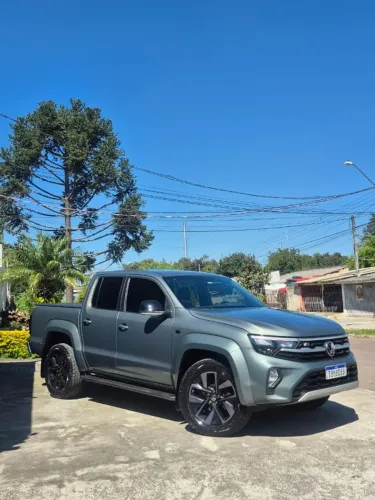 Volkswagen Amarok Highline CD 3.0 4X4 TB Dies. Aut. 2025