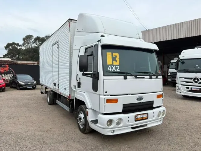 Ford Cargo 816, Baú 6,20, 3/4.