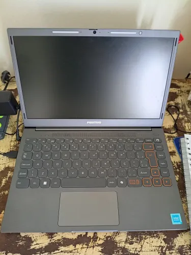 Notebook Positivo novo