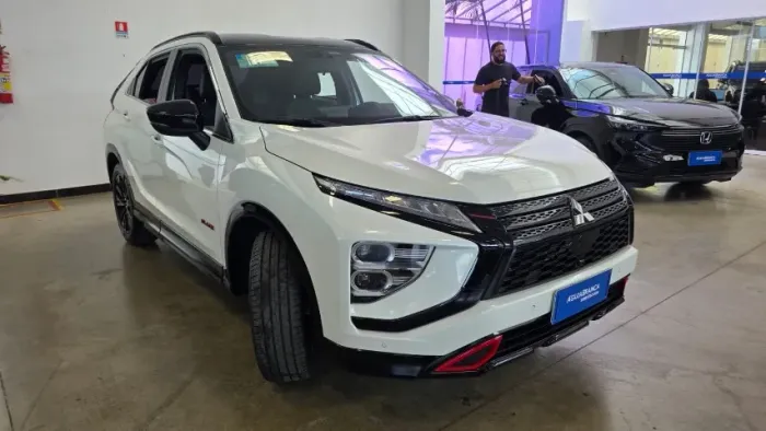 Mitsubishi Eclipse Cross HPE Black 1.5 16V 165cv Aut. 2026