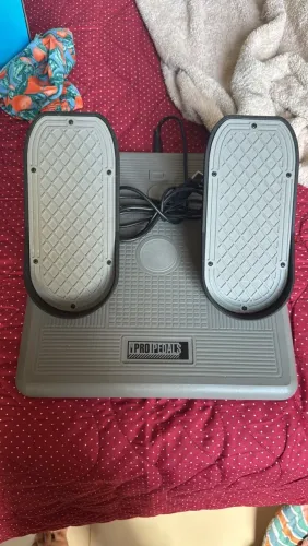 Pedal para simulação de voo ProPedals