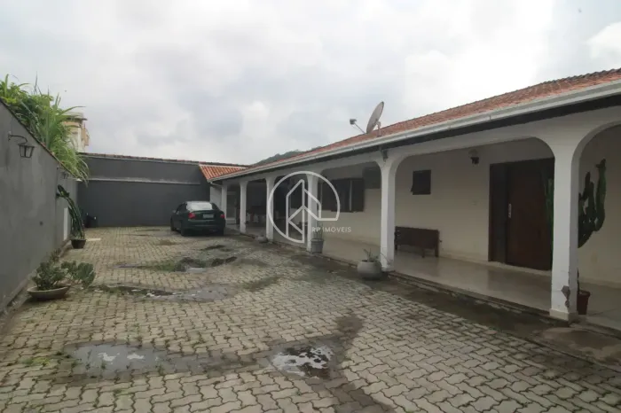 Imóvel para venda tem 197 metros quadrados com 3 quartos em Marilândia - Juiz de Fora - MG