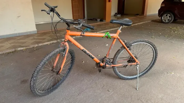 Vende-se bicicleta 