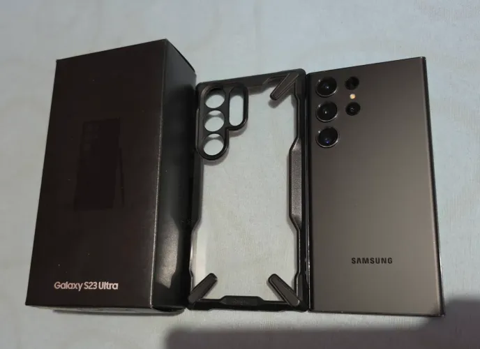 Vendo/Troco Galaxy S23 Ultra 256GB