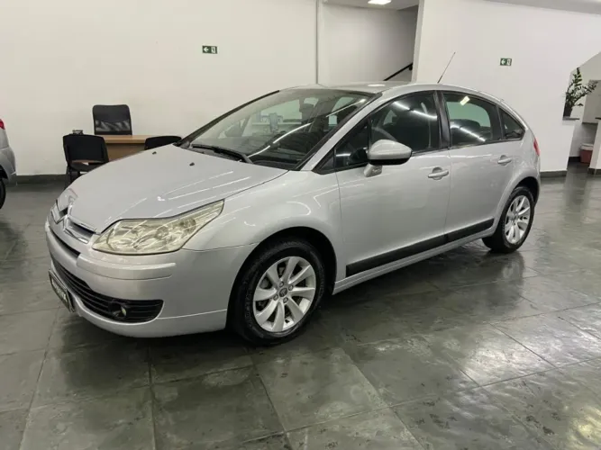 Citroen C4 GLX 1.6 Flex 16V 5P Mec. 2011
