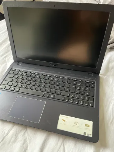 Notebook ASUS VivoBook X540MAR