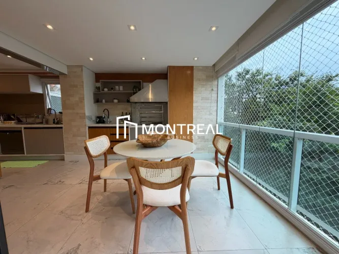 APARTAMENTO À VENDA NA MOOCA - 3 DORMITÓRIOS, 3 SUÍTES, 4 VAGAS DE GARAGEM.