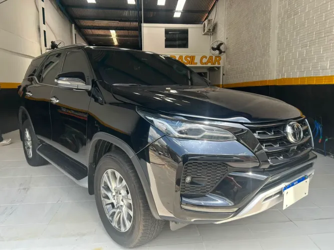 Toyota Hilux SW4 SRX 4X4 2.8 TDI 16V Dies. Aut. 2019