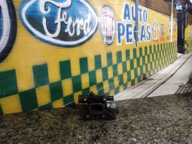 carcaça da valvula termostática ford ecosport 2.0 duratec