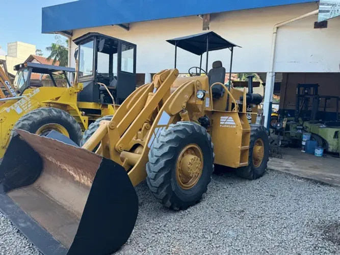 Pá carregadeira  Fiat allis 1500B 4x4
