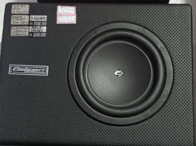 Caixa amplificada Falcon c/sub de 8' 400rms 3 canais nova instalada 