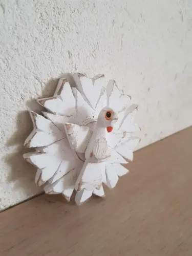 Pássaro de madeira branco para decoração