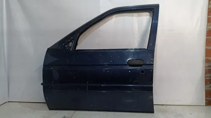 Porta dianteira esquerda Escort Zetec 1997 1998 1999 2000 2001 2002