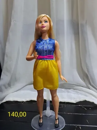 Barbie Fashionista 22