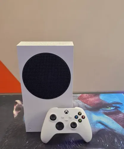 Xbox Series S + GARANTIA - Em perfeito estado! +