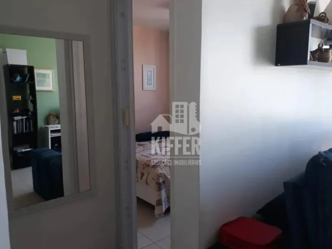 Apartamento 1 Quarto com Vaga em Icaraí Andar Alto
