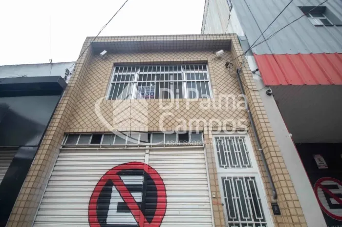 Casa Comercial de 139m² com dois salões amplos para alugar no bairro do Ipiranga