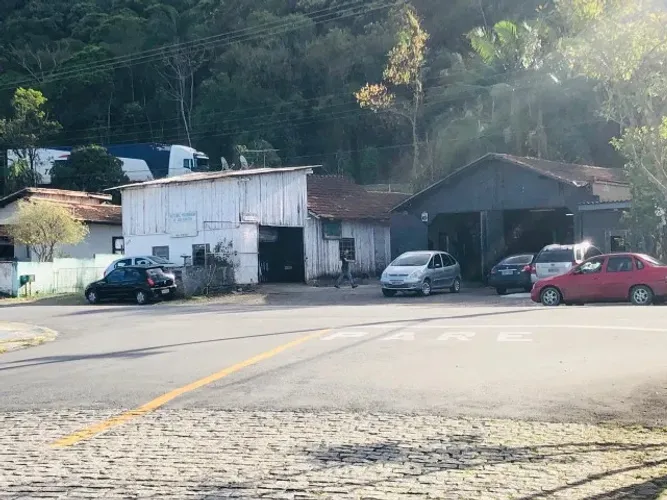 EXCELENTE TERRENO ESCRITURADO À VENDA - CENTRO DE PIRABEIRABA 