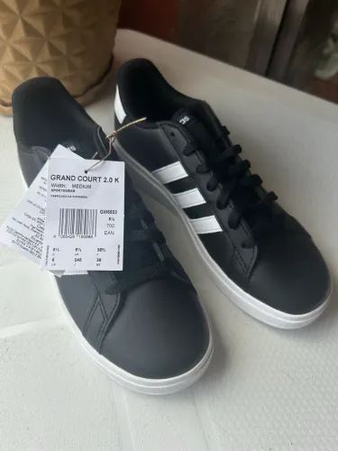 Tenis ADIDAS ORIGINAL GRAND COURT 2.0k