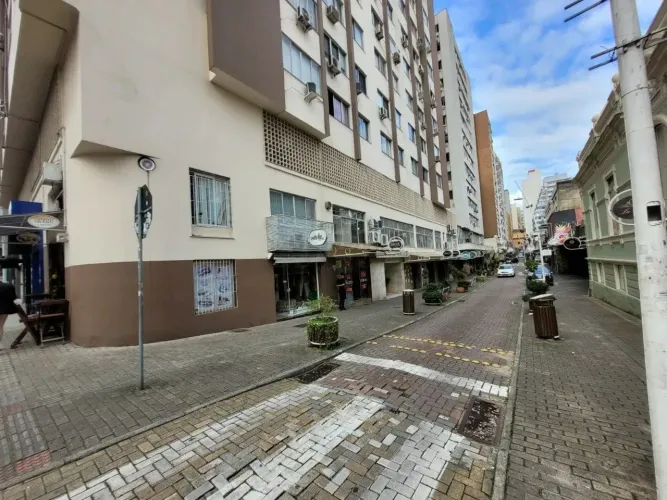 Sala comercial ampla para alugar centro florianópolis