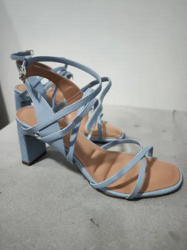 Sandália azul Via Scarpa
