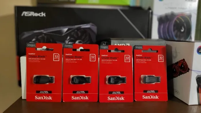 Pen drive Sandisk 32Gb, novo, original!