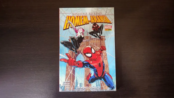 Homem-Aranha Vol. 1 - Um Novo Começo - Marvel Action - HQ Panini