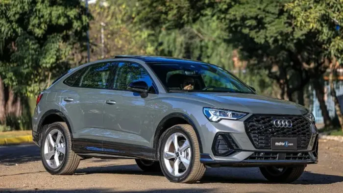 Sucata audi q3 2023 