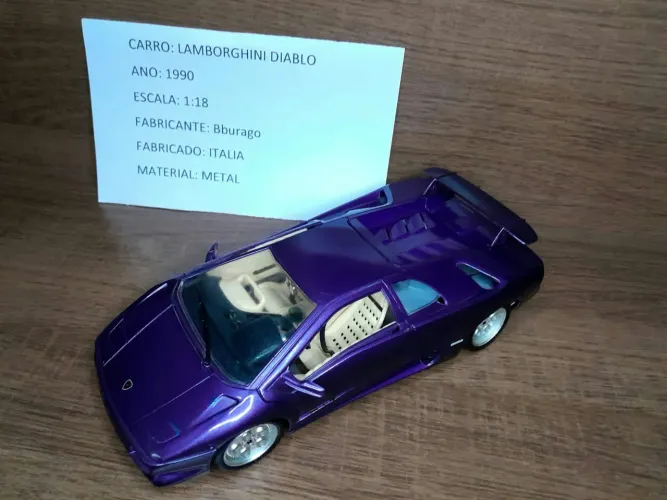 Lamborghini Diablo 1/18 - Made in Italy (Bburago) genuína, muito nova!