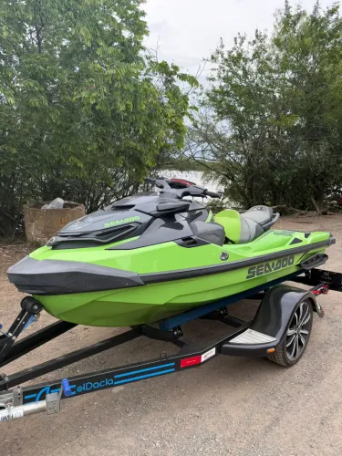 Jet ski seadoo RXT X 300 2020