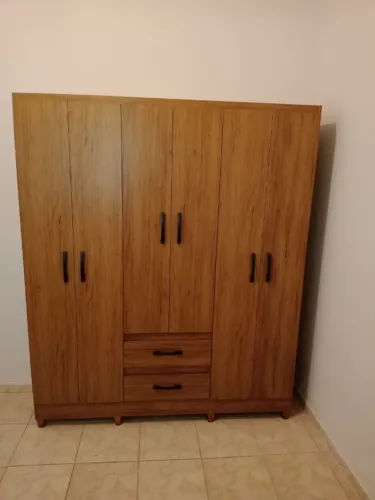 Guarda Roupa 6 Portas 2 Gavetas com Pés - Montagem na Hora