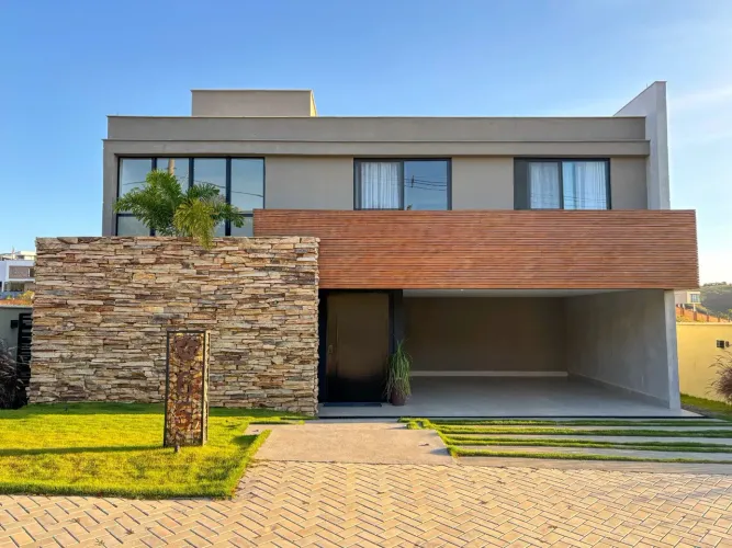 Casa com projeto sofisticado no Alphaville para venda