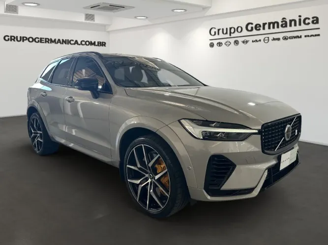 Volvo XC-60 T-8 Pol. Eng. 2.0 AWD (híbrido) 2024