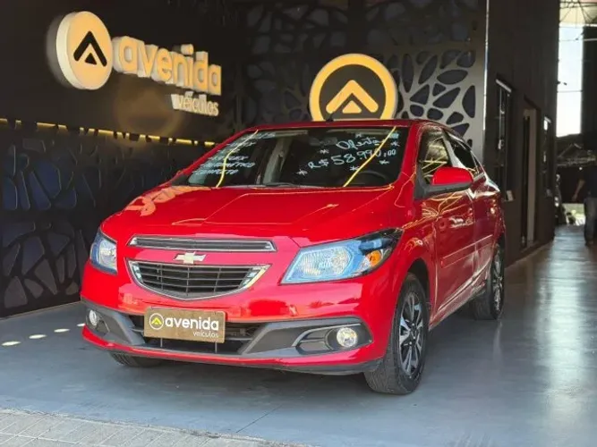 Chevrolet Onix Hatch LTZ 1.4 8V Flex Power Aut. 4P 2015