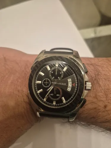 Relógio Guess Masculino - Design Moderno e Elegante
