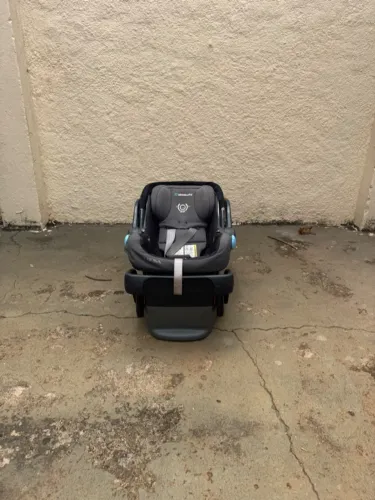 bebê conforto UPPABABY VISTA