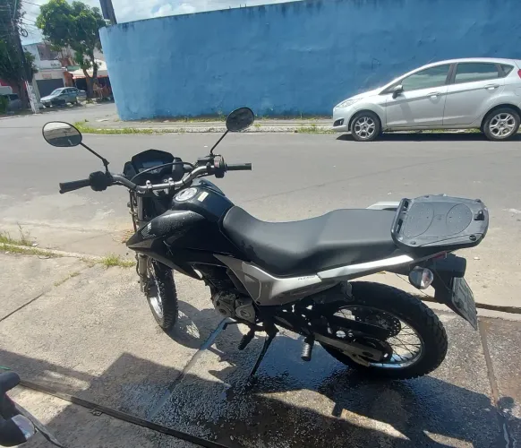 Bros 2015 único dono. Oportunidade única!