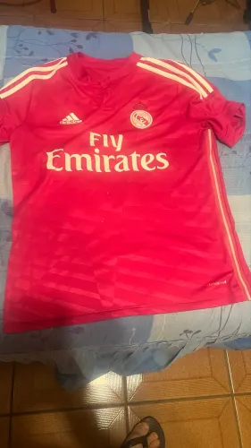 Camisa real Madrid rosa