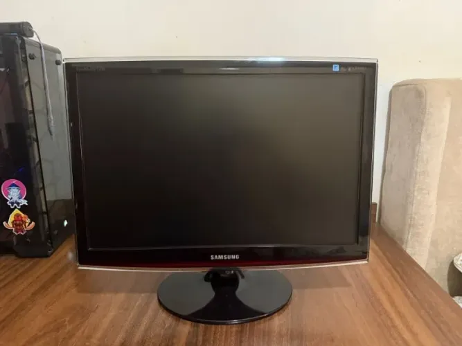 Monitor Samsung 22 pol.