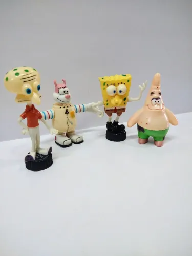 Coleção de Miniaturas Bob Esponja e Amigos