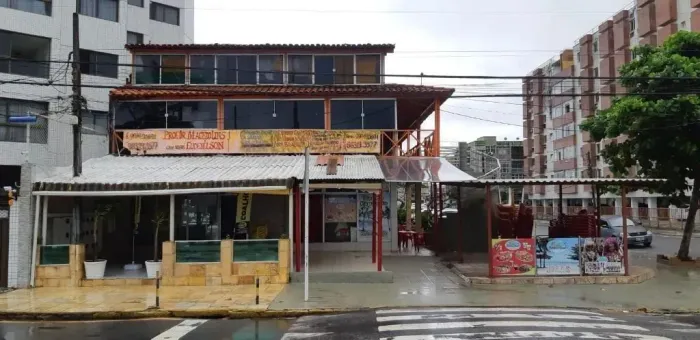 Clarks Gallery - BEIRA MAR - CASA CAIADA, 1º ANDAR COM 25 m² e WC privativo