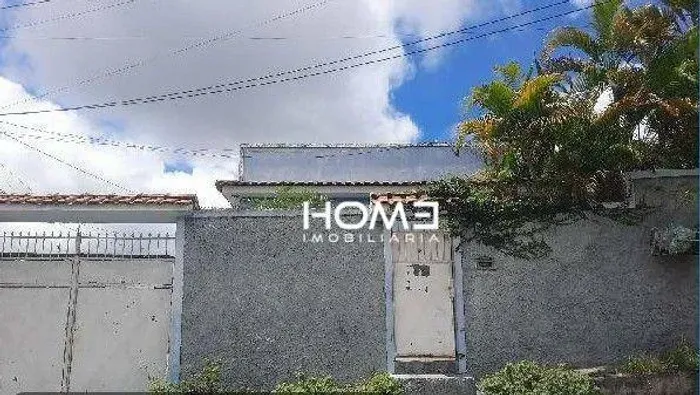 Casa com 2 dormitórios à venda, 128 m² por R$ 194.000,00 - Laranjal - São Gonçalo/RJ