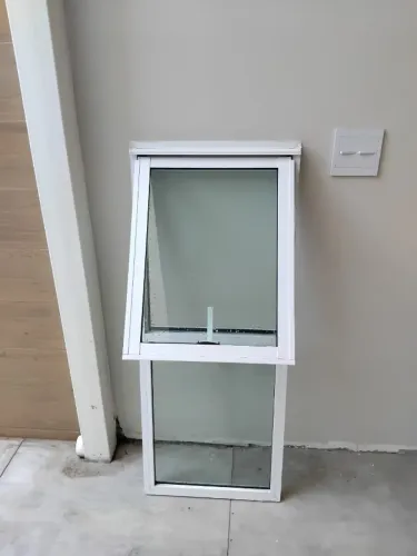 Janela para banheiro