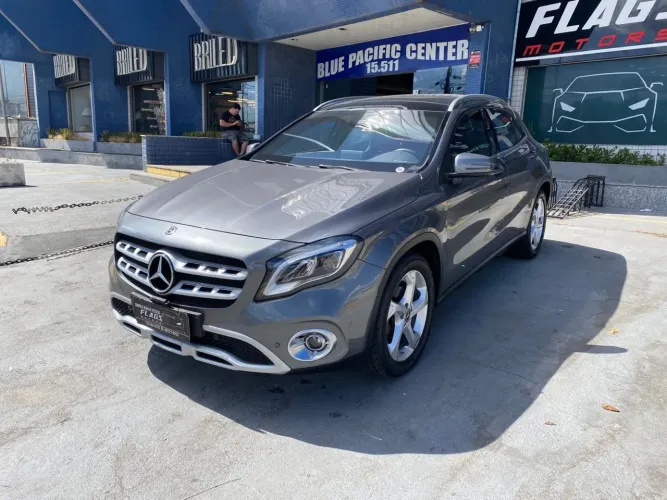 Mercedes gla 2018 enduro com teto blindada muito nova 