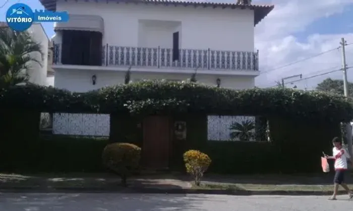 Casa á venda em São Roque !