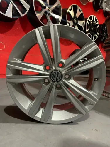 Rodas aro 15 5x100 Original VW Polo Tera Virtus