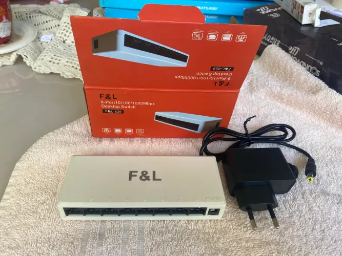 Switch 8 Portas Hub Cabo 10/100/1000 Mbps