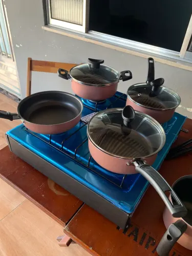 ? FOGÃO 4 BOCAS + KIT DE PANELAS NOVOS ?